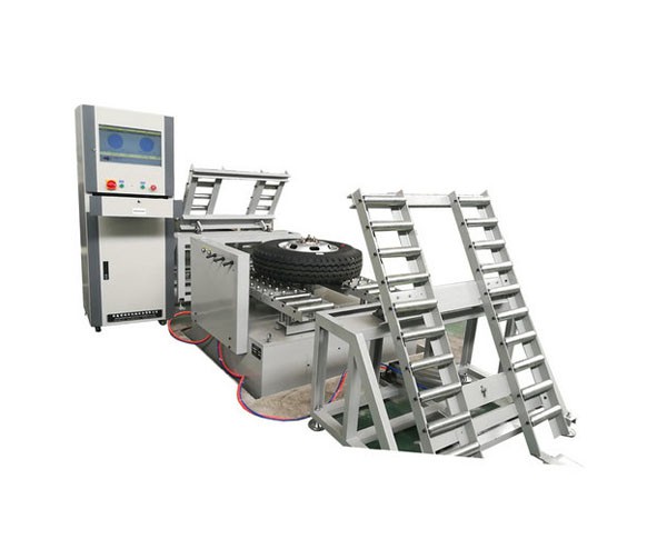 Automobile tire double-sided vertical balancing machine